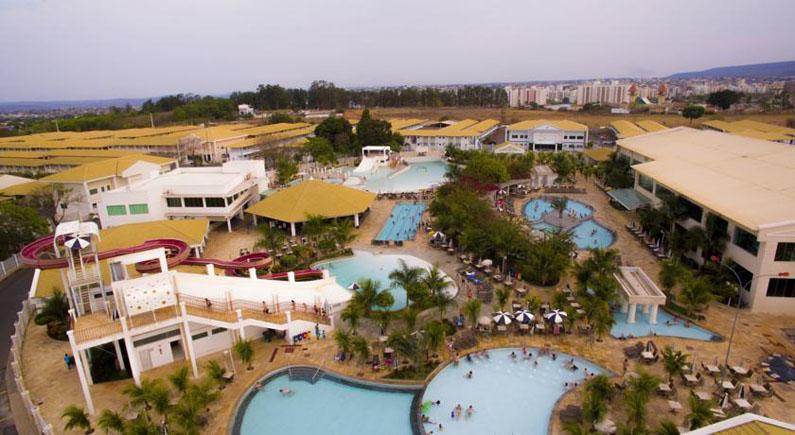 Apartamento L'acqua Diroma - Confortaveis - Diversao Garantida - Piscina De Ondas Exclusiva Caldas Novas